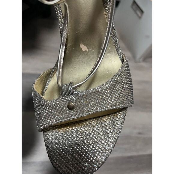 Guess Glitter Gold Gladiator Stiletto Heels Women's 8 Open Toe Party Shoes - Picture 10 of 10